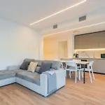 فيلة Regina Retreat With Pool View *