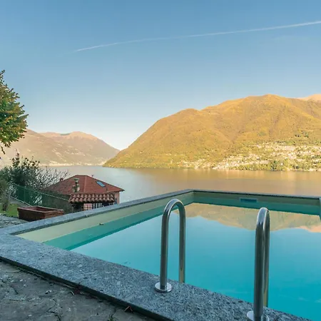 Regina Retreat With Pool View