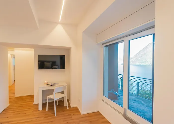 Regina Retreat With Pool View * Brienno