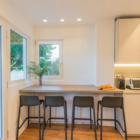 Regina Retreat With Pool View By Rent 别墅 Brienno