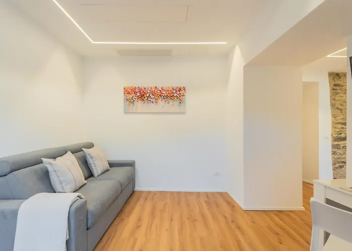 别墅 Regina Retreat With Pool View By Rent *