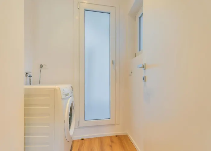 Regina Retreat With Pool View By Rent 别墅 Brienno